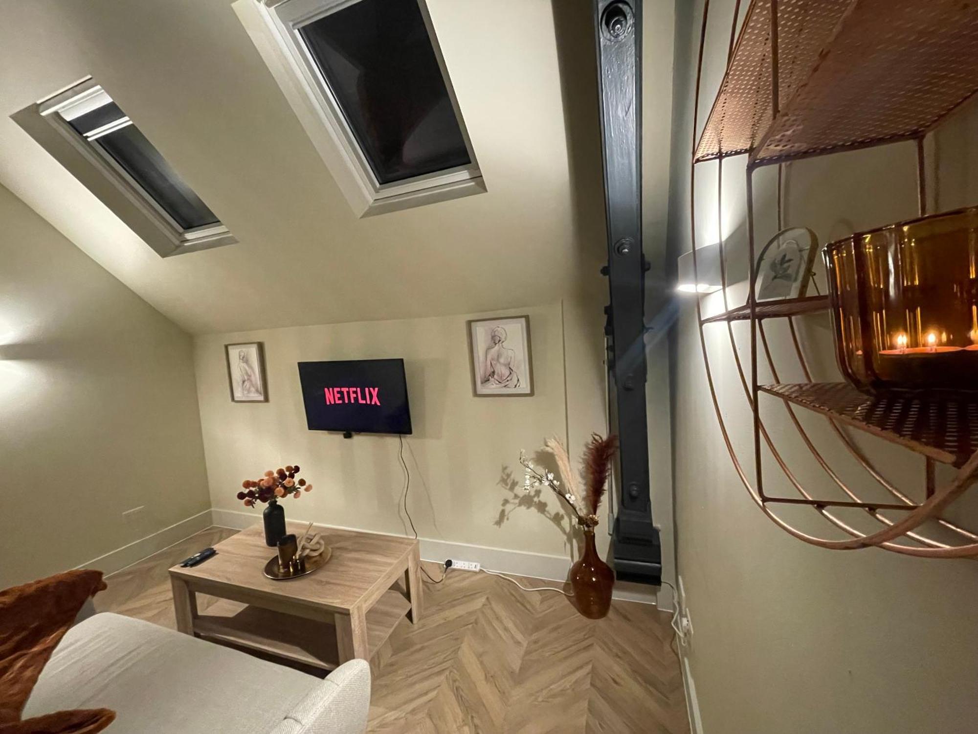 Luxury Mezzanine Apartment In Central Leeds Exterior photo