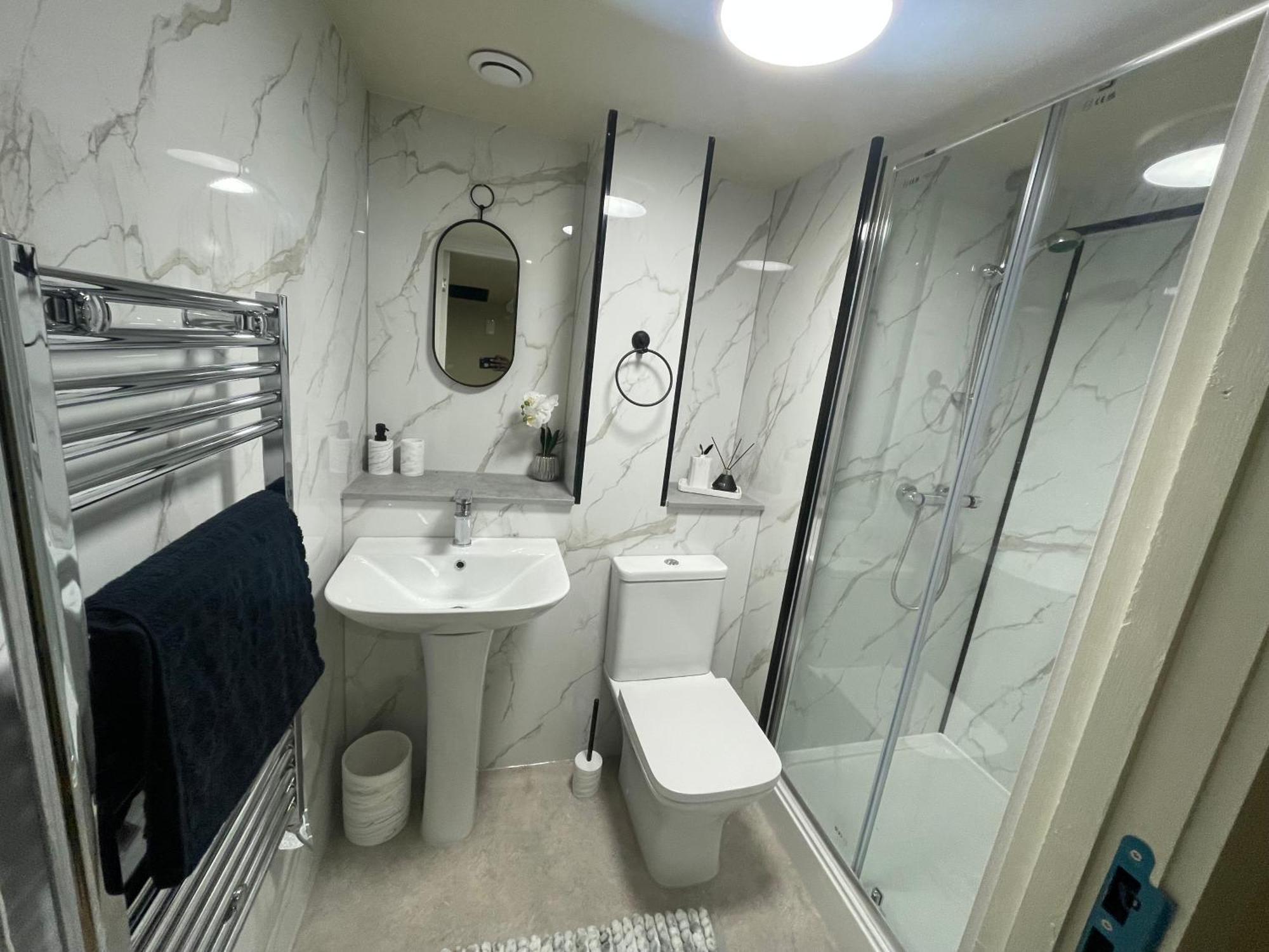 Luxury Mezzanine Apartment In Central Leeds Exterior photo